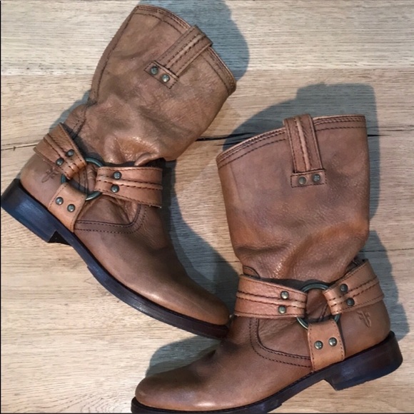 Frye Maxine Trapunto Moto Boots - Picture 4 of 8